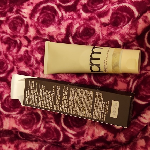 Like New in Box! Primera Organience Barrier Repair Soft Peeling To Foam Cleanser - Picture 3 of 3